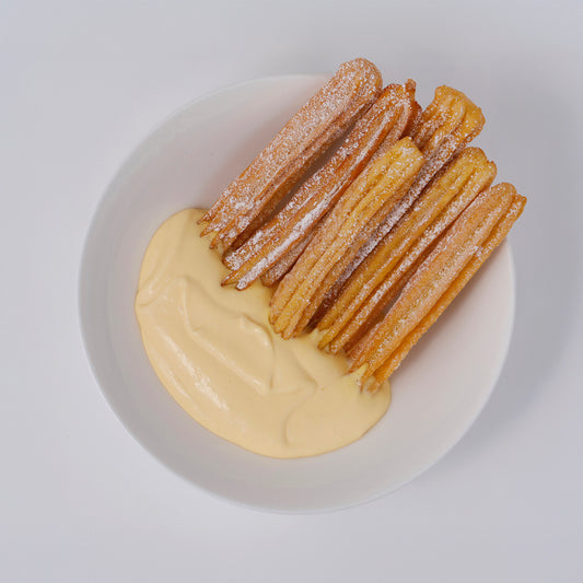 Churros, hierbas, custard cream, rosemary